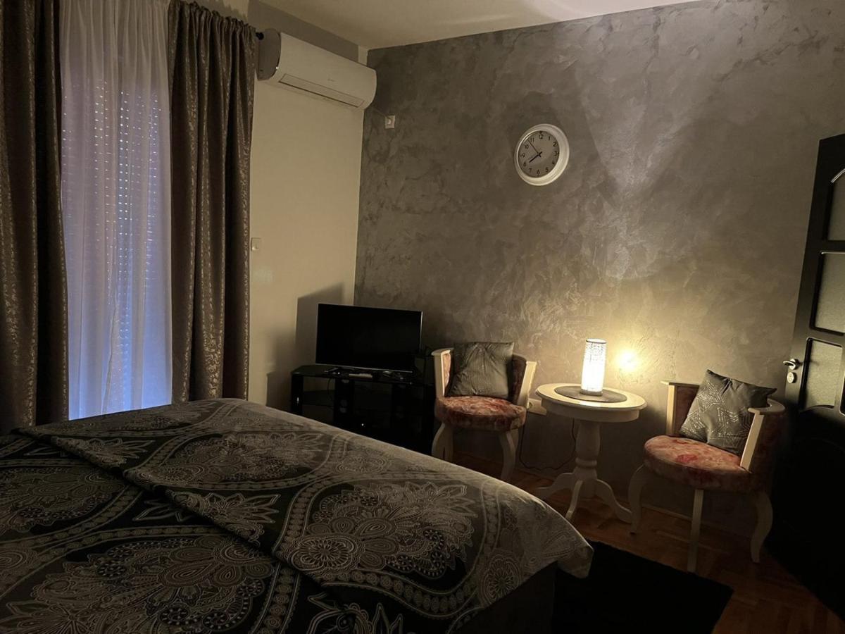 Studio Place 8 Подгориця Екстер'єр фото