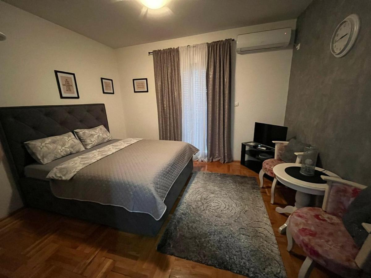 Studio Place 8 Подгориця Екстер'єр фото