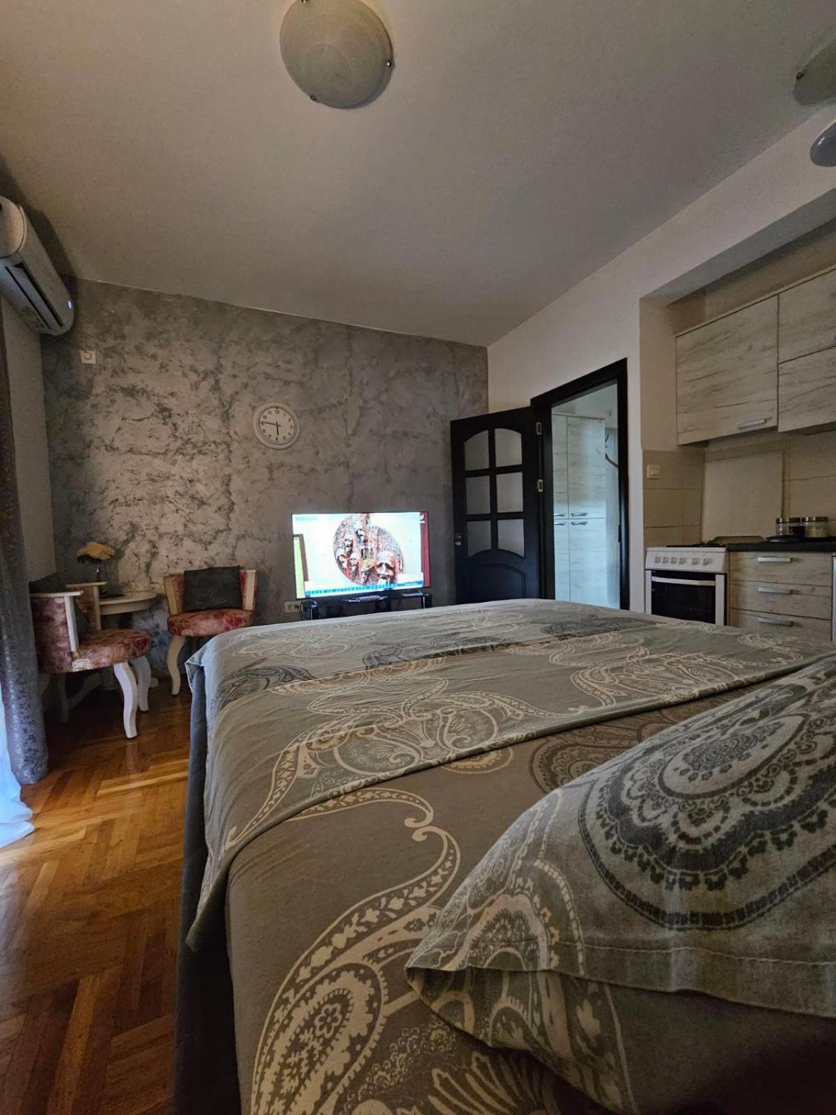 Studio Place 8 Подгориця Екстер'єр фото